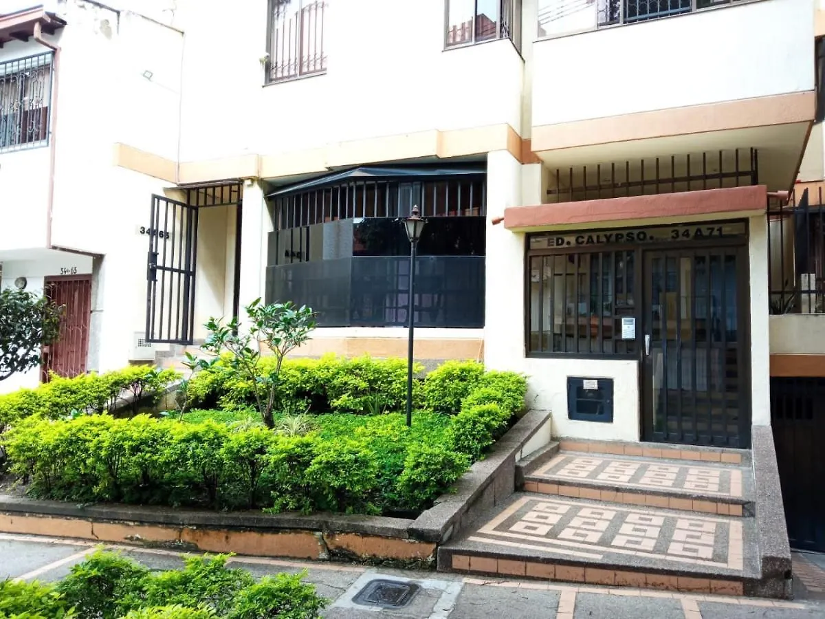 Acogedor apartaestudio ubicado en Laureles Medellín