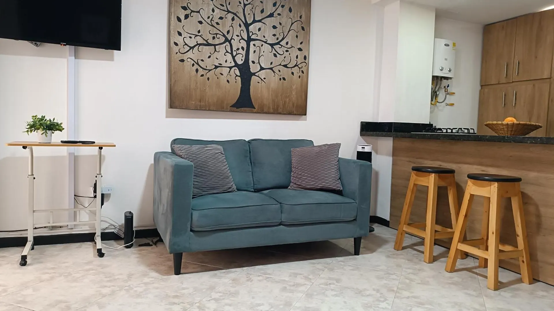 Acogedor apartaestudio ubicado en Laureles Medellín Colombia